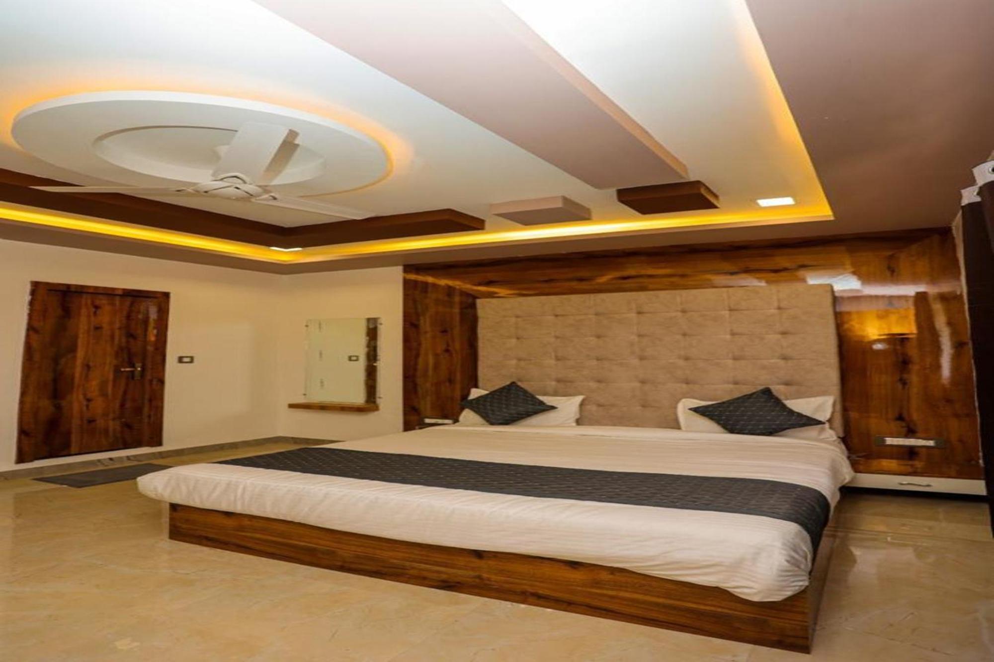 Hotel Eagle Inn Udaipur Eksteriør bilde