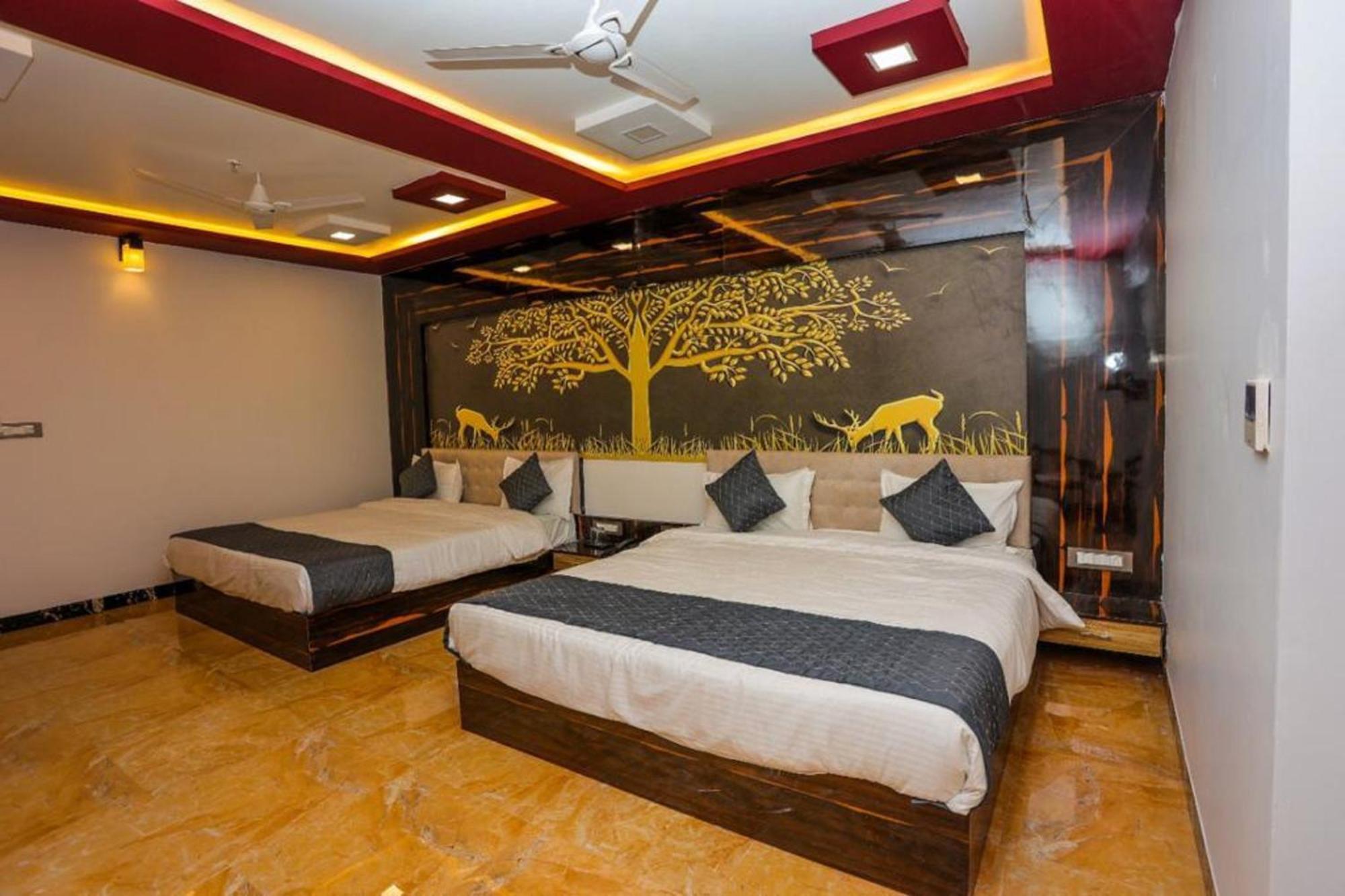 Hotel Eagle Inn Udaipur Eksteriør bilde